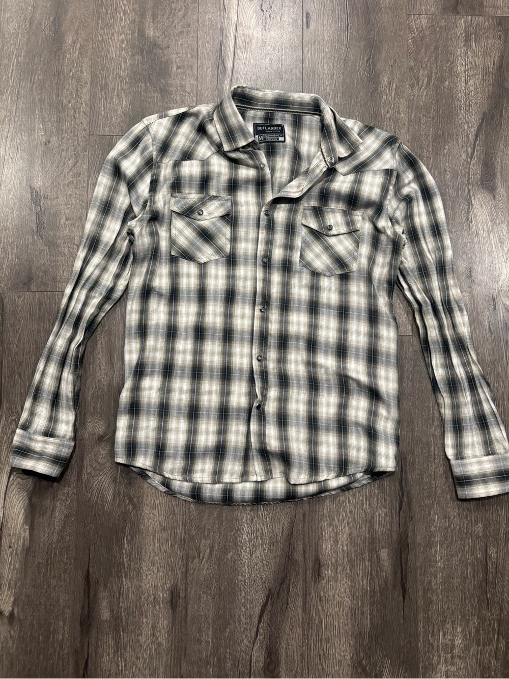 Men's Plaid Pearl Snap Button-Up Shirt